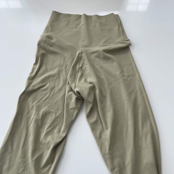 Aerie Capri Cross Over Leggings - Picture 4 of 4